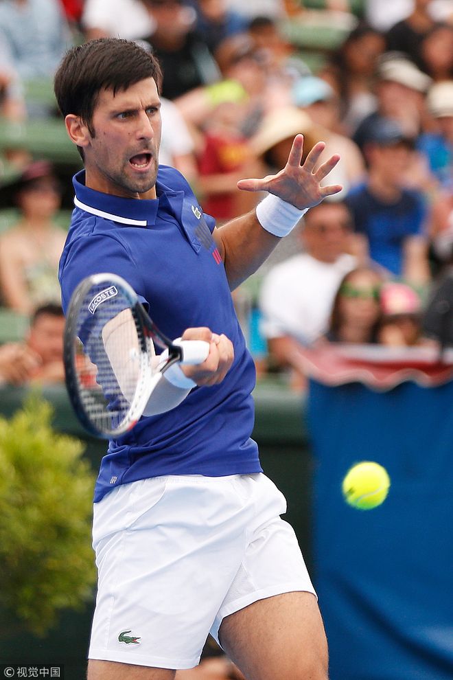包含重磅！费德勒在美国队比赛中大胜纳达尔在RNG比赛中大比分领先，科维托娃与50激战TES分钟的词条