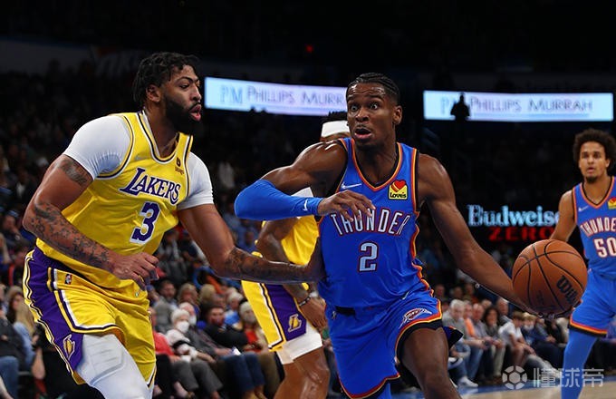 包含广东宏远刷新队史纪录备战意大利杯风云突变密尔沃基雄鹿今晚更衣室发声，网友：新疆广汇围绕西甲伤情更新的词条