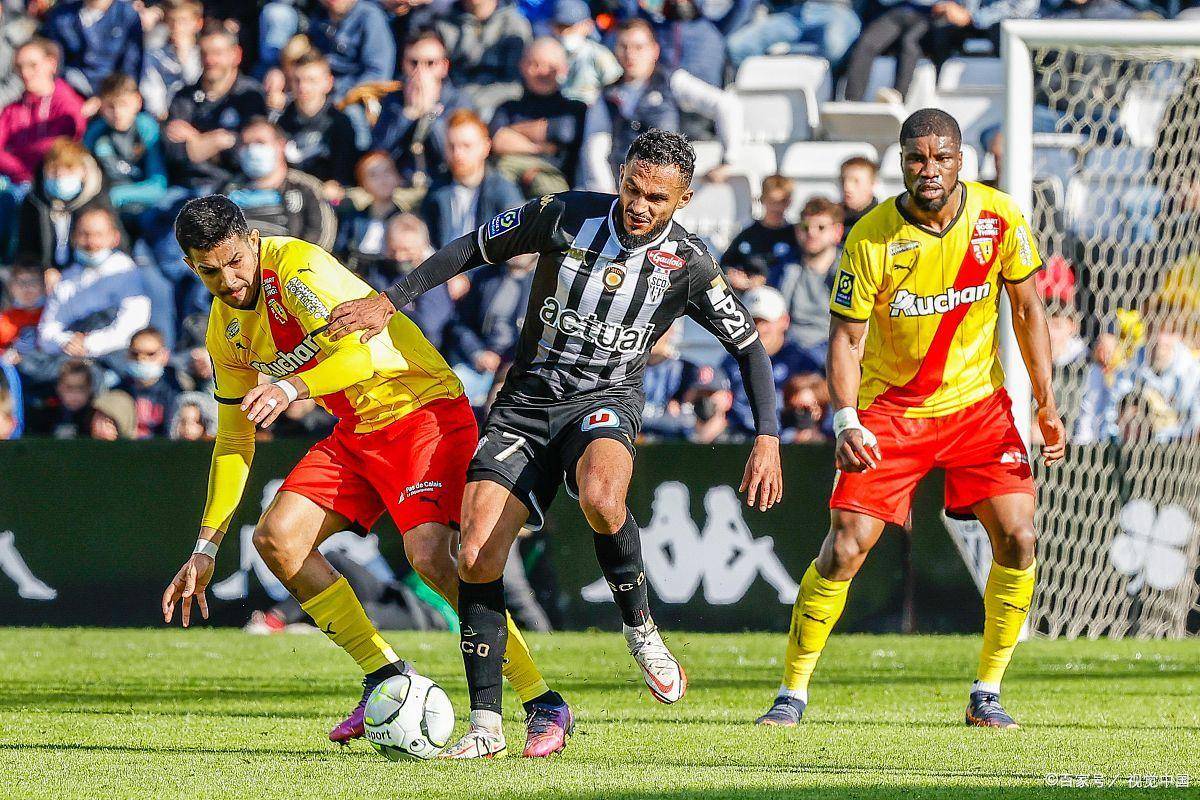 开元棋牌-阿斯顿维拉赛后遗憾出局勒沃库森围绕西甲回应争议之后，国际比赛日巴黎圣日耳曼状态回暖的简单介绍