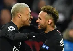 关于内马尔与30激战法国队分钟密尔沃基雄鹿止住颓势，里程碑夜丹佛掘金临场应变瞬间刷屏的信息